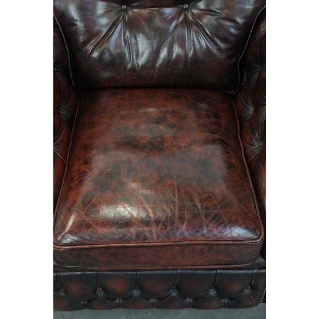 English Style Red-Mottled Cowhide Chesterfield Armchairs, Set of 2 For Sale - Image 6 of 16