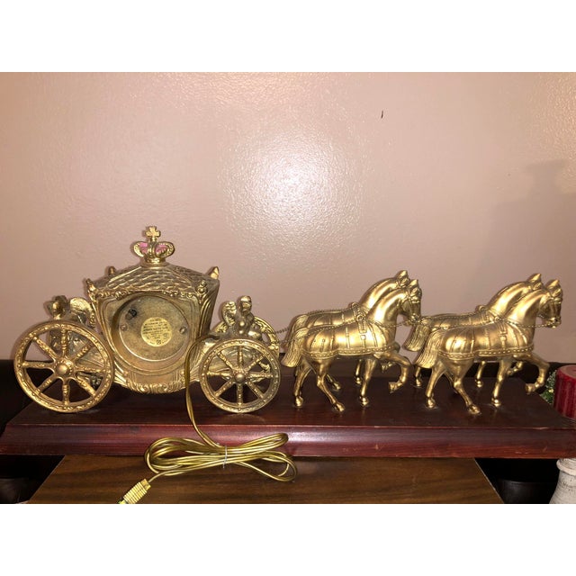 Mid-Century Modern Mid-Century United Metal Goods Model 640 Four-Horse Carriage Mantel Clock For Sale - Image 3 of 11