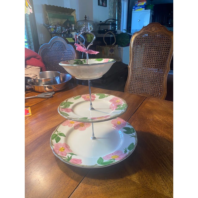 Metal 1980s Franciscan Desert Rose 3 Tired Cake Stand For Sale - Image 7 of 12