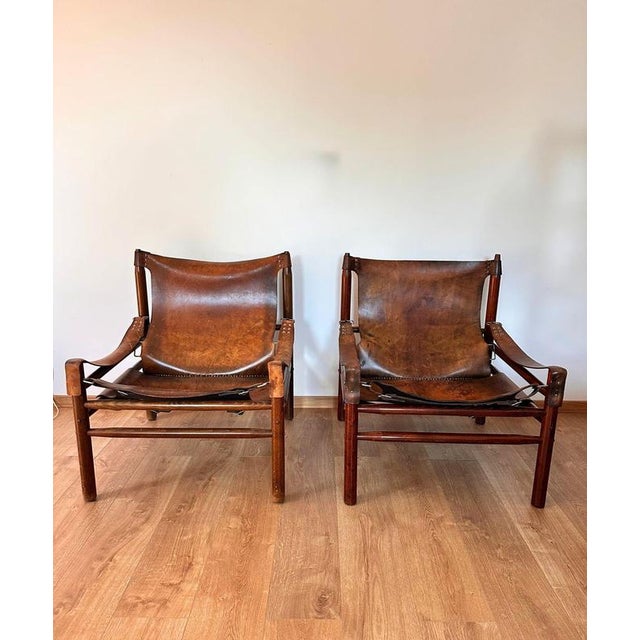 Vintage Buffalo Leather Safari Armchair in Oak Frame, 1970s, Set of 2 For Sale - Image 3 of 9