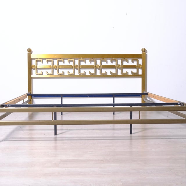 Italian Brass Double Bed from the 1970s For Sale - Image 4 of 18