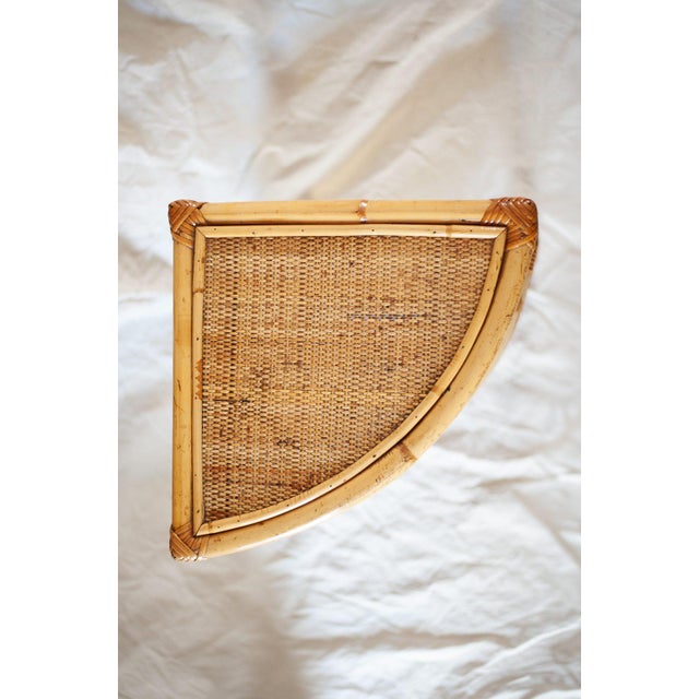 Bamboo and Rush Fabric Étagère – 1970s Made of bamboo with shelves in rush fabric and rush bindings. 35 × 15 × 70,5 cm