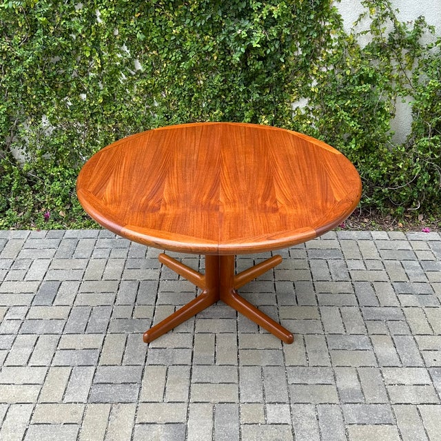 Mid-Century Modern Vintage 1970s Danish Modern Teak Pedestal Base Extension Dining Table For Sale - Image 3 of 12