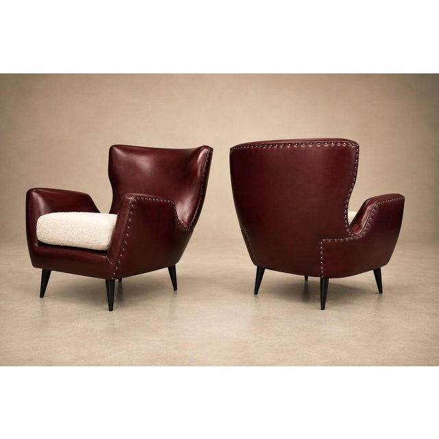 1950s Pair of Brazilian Modernist Armchairs in Hardwood, Burgundy Leather & Bouclé by Carlo Hauner, Brazil, 1950s - Lot 466B For Sale - Image 5 of 18