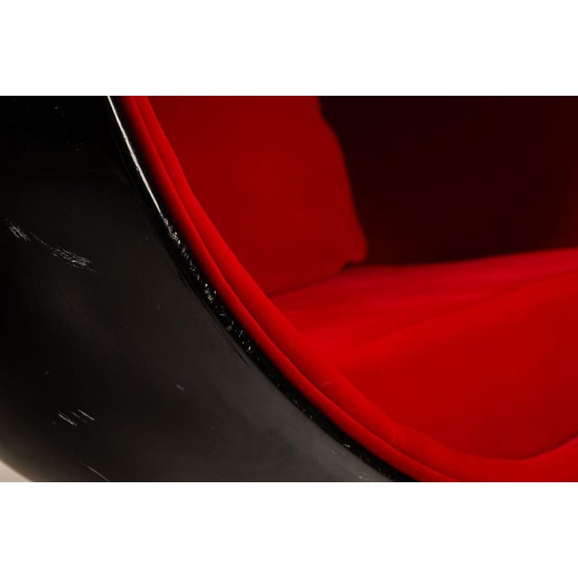 Egg Pod Chair in Black and Red by Eero Aarnio, 1960s For Sale - Image 15 of 17