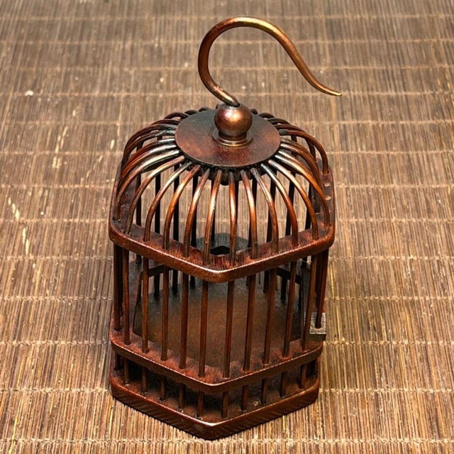 This is a charming and meticulously crafted vintage miniature cricket cage (or singing insect cage), made from Huanghuali...