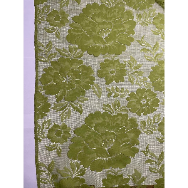 Vintage Square Floral Tablecloth For Sale In Chicago - Image 6 of 6