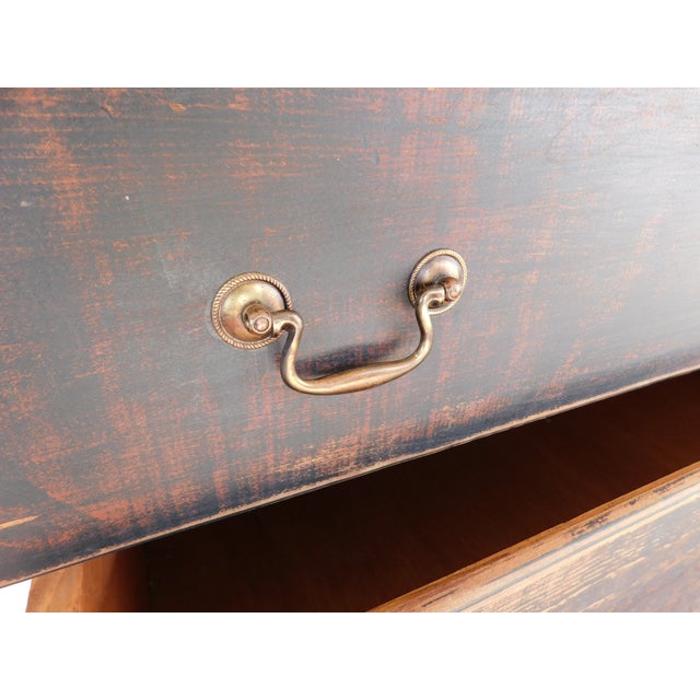 Primitive Shaker Style Paint Distressed New England Blanket Chest by Ezra G 2pc For Sale - Image 9 of 12