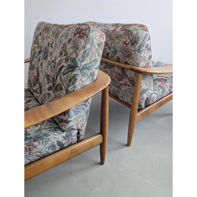 Wood Floral Print Lounge Chairs by Carl Straub for Goldfeder, 1960s, Set of 2 For Sale - Image 7 of 10