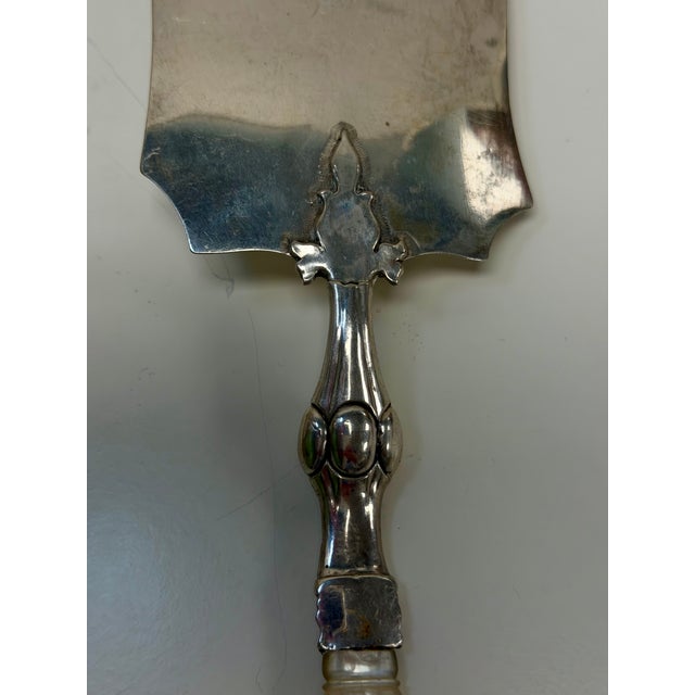 Metal Antique Silver Plated Fish Server/Cake Slice With Carved Mother-of-Pearl Handle For Sale - Image 7 of 8
