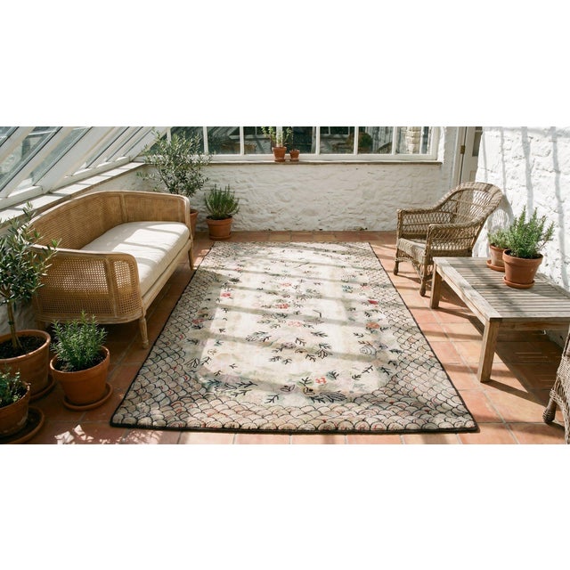 1920s Ivory Floral Folk Art American Hooked Rug Gallery Rug 6' X 12' Handknotted Wool Carpet For Sale - Image 9 of 9