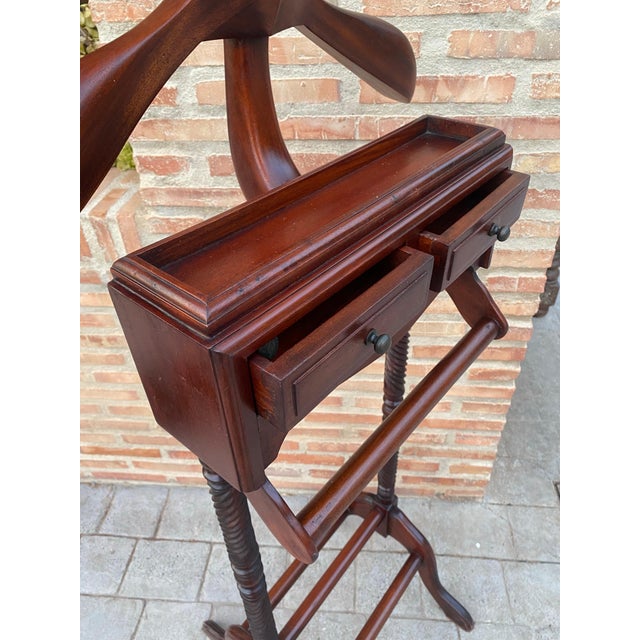 Spanish Baroque Revival Walnut Gentleman’s Valet Stand with Drawers, 1920s For Sale - Image 16 of 18
