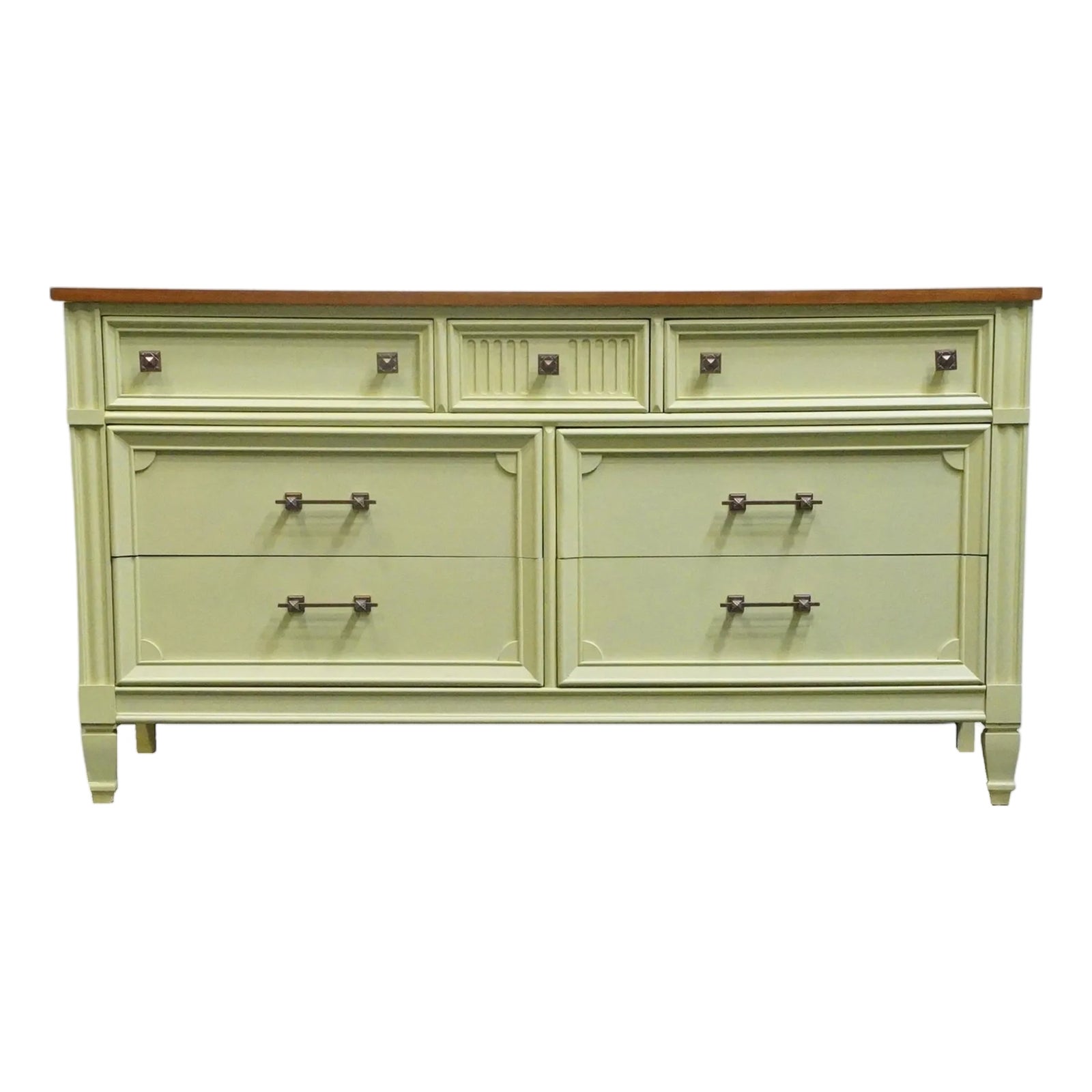 Bassett Furniture Ticino Collection Cream Painted 57