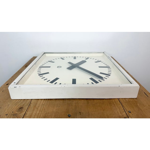 Large Vintage Industrial Station Wall Clock from CTW, 1960s For Sale - Image 11 of 18