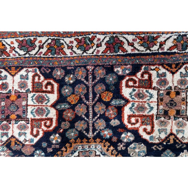 Textile 1940s, Handmade Vintage Persian Shiraz Rug 4.8' X 6.8' For Sale - Image 7 of 10