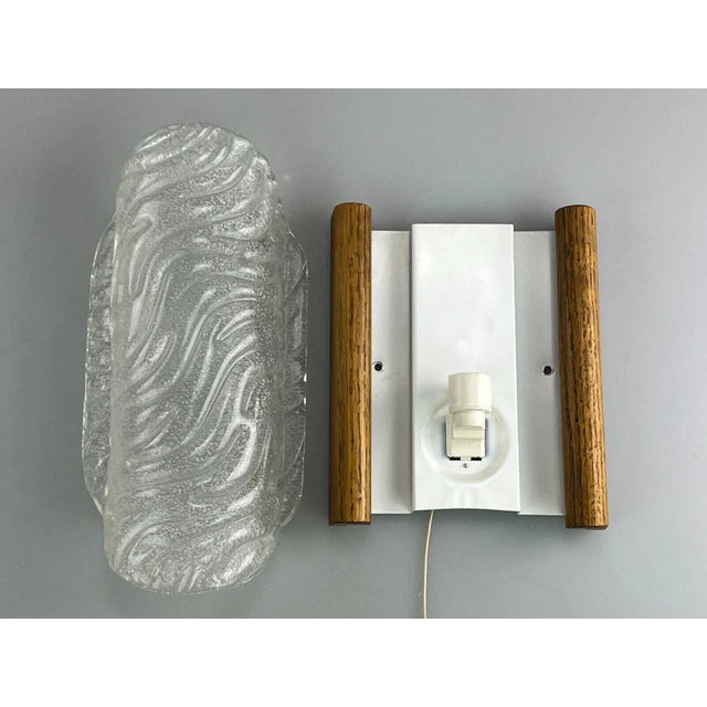 Space Age Wall Lamp in Ice Glass from Fischer Leuchten, 1960s For Sale - Image 4 of 11