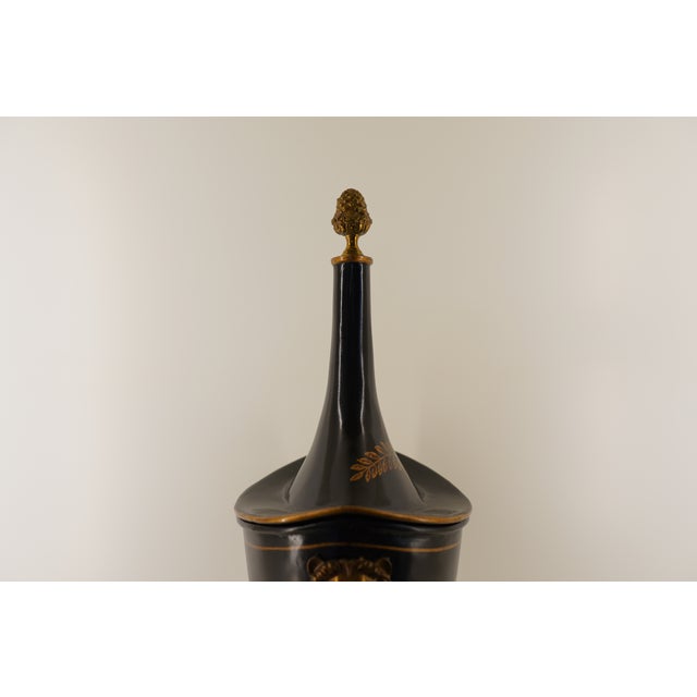 1960s Vintage Italian Floral Urn For Sale - Image 5 of 16