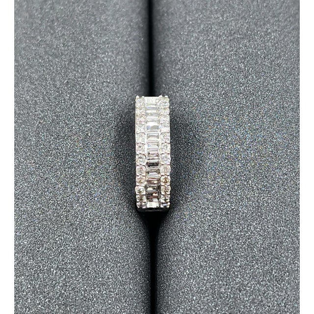 Early 21st Century 0.50 Ct Diamond Huggies - 2 Pieces For Sale - Image 5 of 9