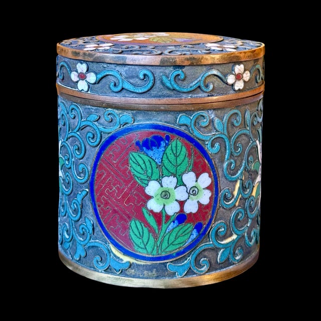 Antique Chinese Cloisonné Champlevé Floral Lidded Box W/ Lotus & Scroll Design, Qing / Republic Period For Sale - Image 4 of 7