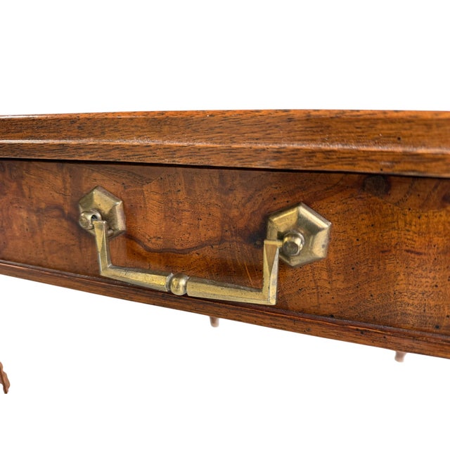 Late 20th Century Hekman End Table For Sale - Image 12 of 12