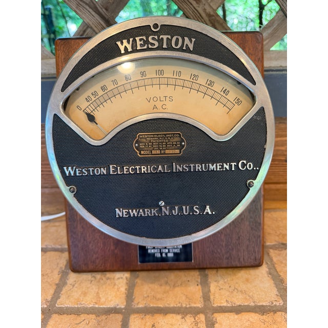 1900 - 1909 Antique Weston Electrical Instrument Co. Voltmeter From Milwaukee First Street Substation (1910s With Plaques) Working Condition For Sale - Image 5 of 9