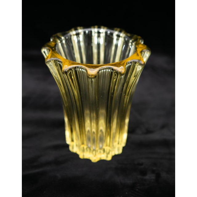Glass Vintage French Art Deco Vase by Pierre D. Avesn, 1930 For Sale - Image 7 of 7