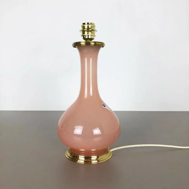 Opaline Murano Glass Table Light from Cenedese Vetri, Italy, 1960s For Sale - Image 3 of 18