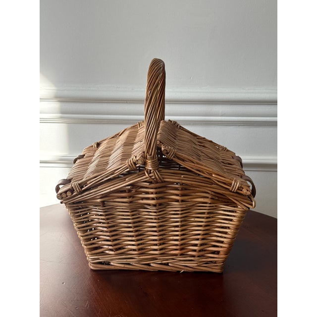2000 - 2009 Current Fortnum and Mason Basket For Sale - Image 5 of 10