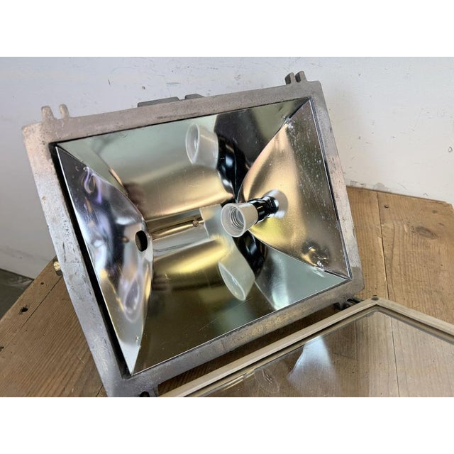 Vintage Grey Theater Spotlight with Glass Cover from Elektrosvit, 1980s For Sale - Image 12 of 18