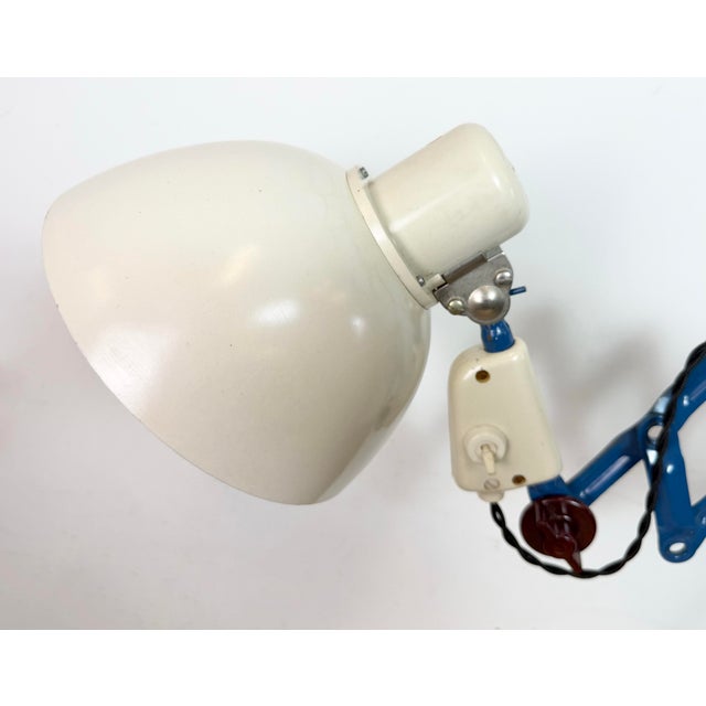 1950s Industrial East German Scissor Table Lamp from Veb Zweckleuchtenbau Dresden, 1950s For Sale - Image 5 of 18