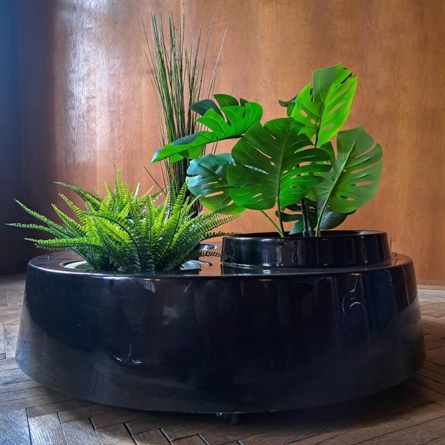 Black Fiberglass Fioriera Side Table from B&b Italia / C&b Italia, 1966 For Sale - Image 16 of 18