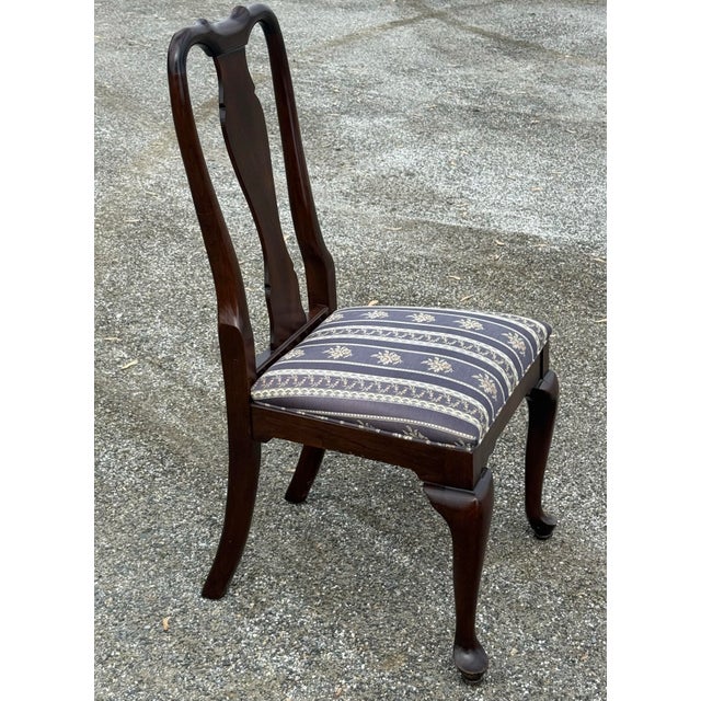 1960s Vintage Ethan Allen Queen Anne Dining Chairs - Set of 4 For Sale - Image 5 of 12