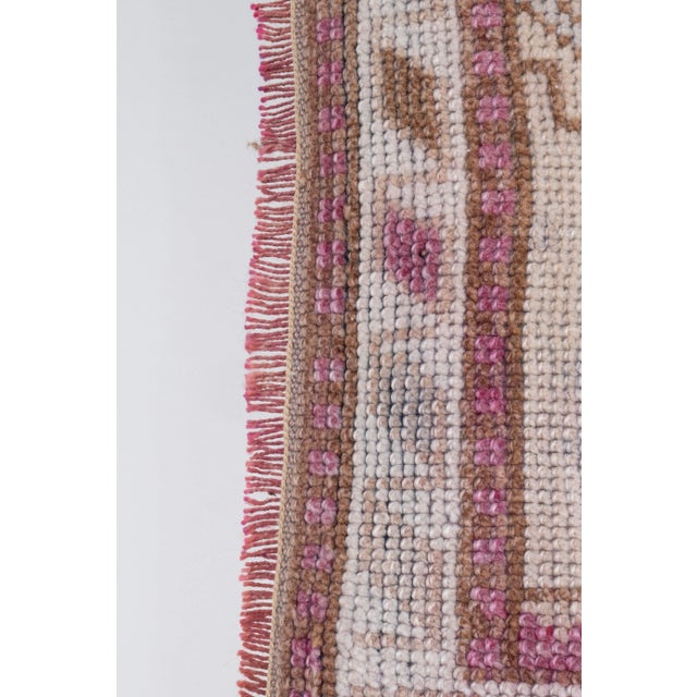 Mid 20th Century Pink Vintage Herki Runner 2'8'' X 11'6'' For Sale In Philadelphia - Image 6 of 11