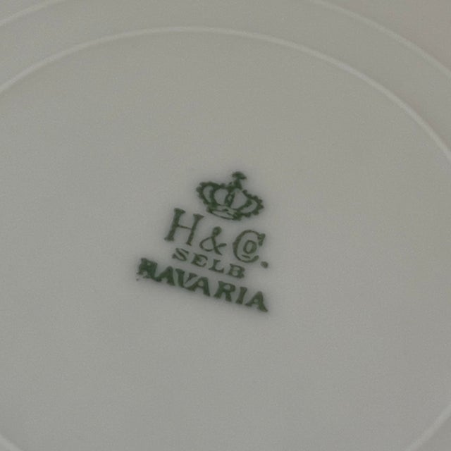 Heinrich & Co. Bavarian porcelain was founded in Bavarian Selb, Germany, in 1896. 1 dinner serving plate