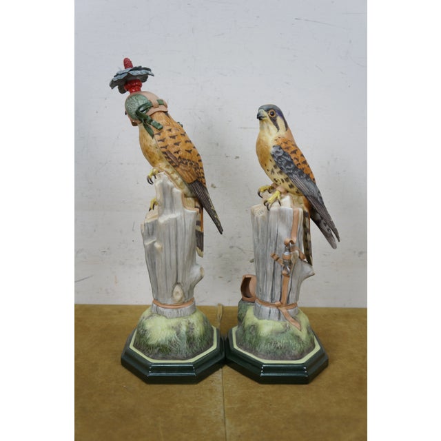 1968 Boehm Kestrel 492w Porcelain Bird Figurines Sculptures Pair 16" For Sale - Image 6 of 18