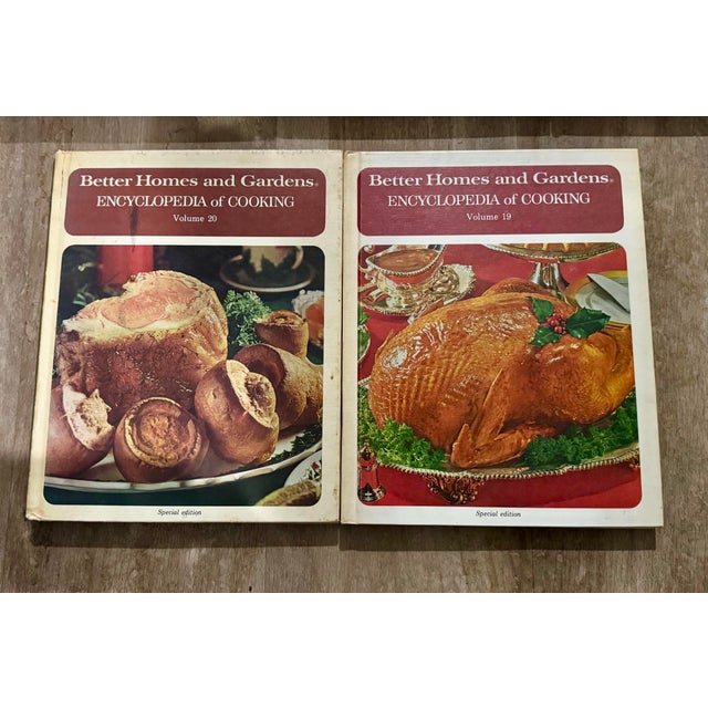 1970s Vintage 1973 Better Homes and Gardens Encyclopedia of Cooking Complete Set 1-20. For Sale - Image 5 of 7