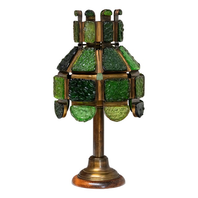 Brutalist Italian Green Dalle De Verre Glass Table Lamp in Brass and Oak, 1970s For Sale