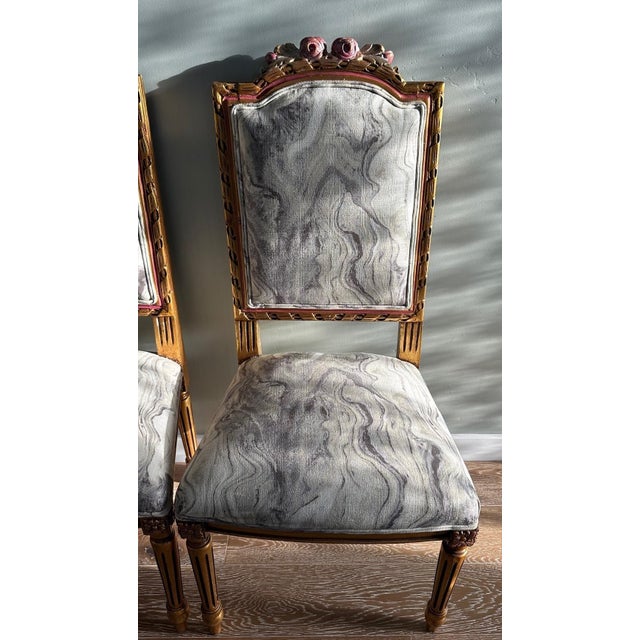 Late 18th Century French Louis XVI - Style Giltwood Dining Chairs With Hand-Painted Rosettes - Set of 6 For Sale - Image 4 of 14