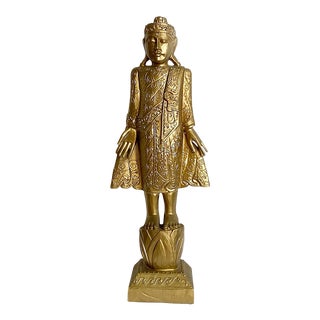 Asian Hand Carved Giltwood Buddha Sculpture/Statue For Sale