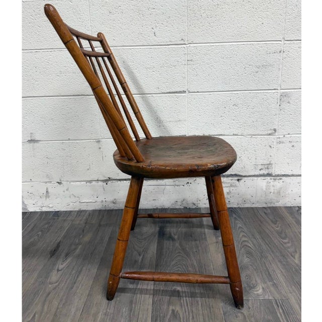 Antique American Windsor Farmhouse Style Plank Seat Dining Chair For Sale - Image 4 of 10