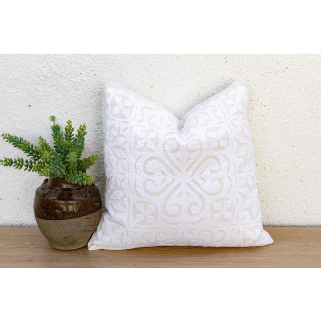 This decorative pillow cover is a beautiful tapestry of history and refined artistry. It features an exquisite array of...