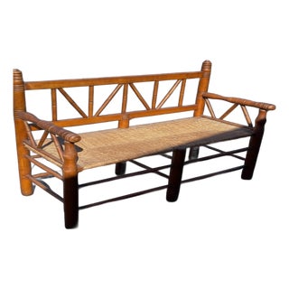 19th Century American Colonial Spindle-Back Settee, Maryland For Sale