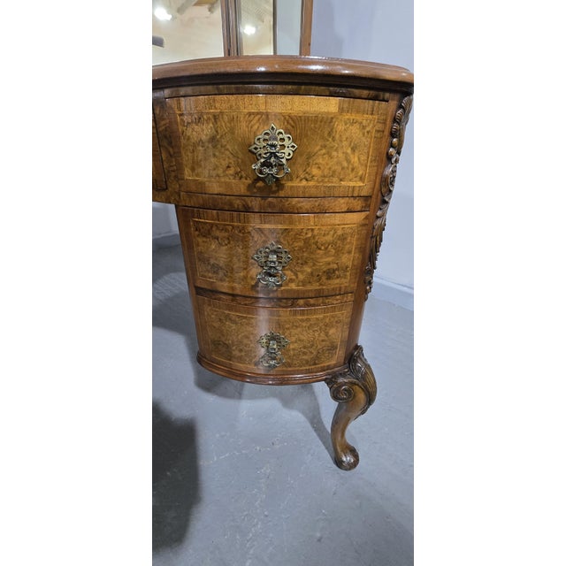 Queen Anne Dressing Table, 1920 For Sale - Image 6 of 15
