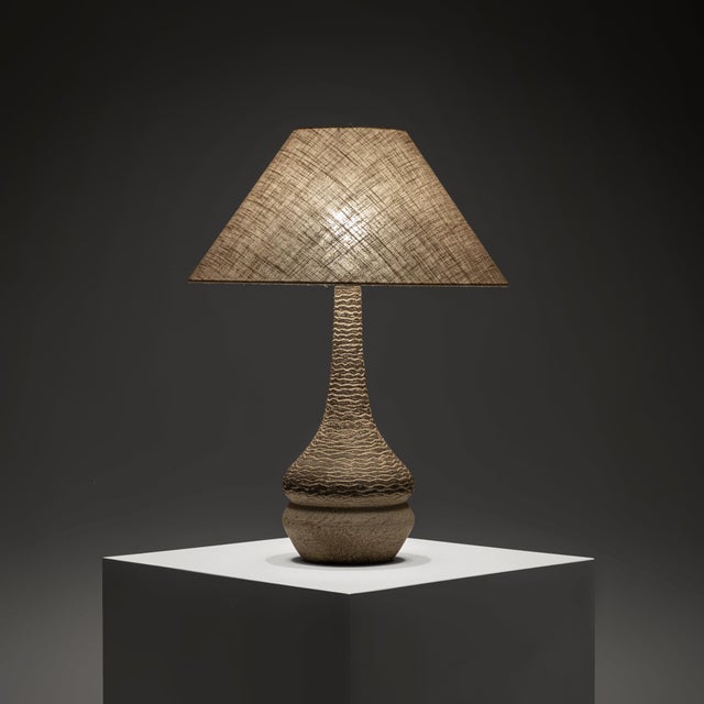 This large ceramic table lamp by Løvemose Keramik by Danish studio pottery, is from the late 1960s and early 1970s....
