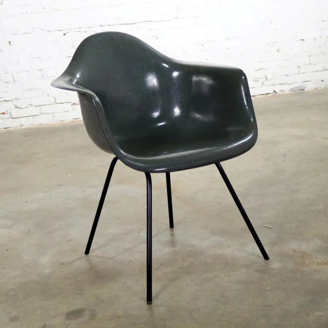 Mid Century Modern Elephant Hide Gray Eames Herman Miller Molded Fiberglass Dax Arm Shell Chair H Base For Sale - Image 13 of 13