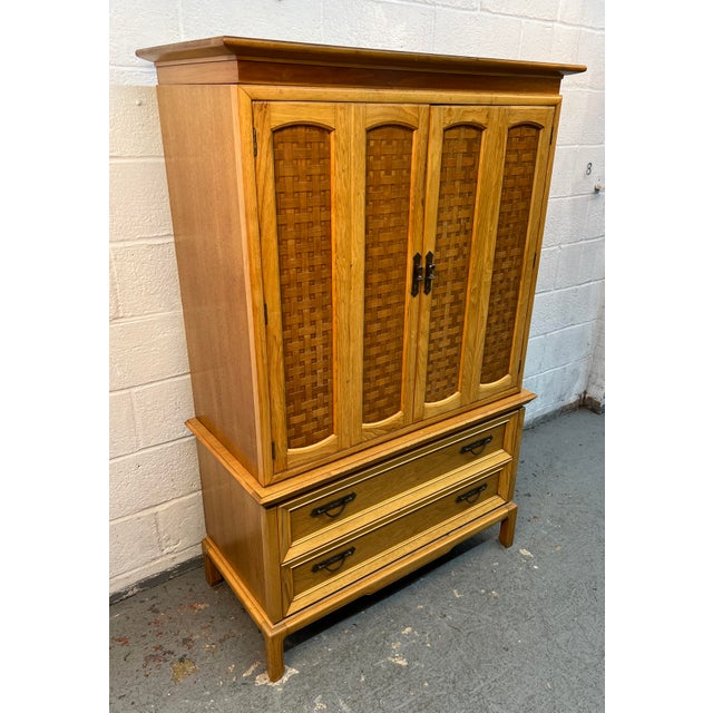 Thomasville Vintage Faux Lattice Front Gentleman's Chest by Thomasville For Sale - Image 4 of 16