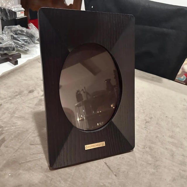 An High Quality 1990s Modern Wood Italian Picture Frame by Borbonese For Sale - Image 10 of 14