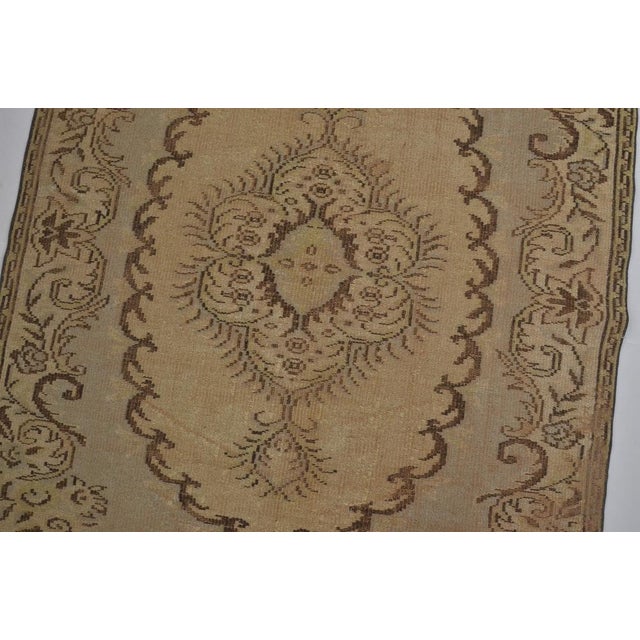 Vintage Modern Decor Living Room Rug in Pastel For Sale - Image 9 of 11