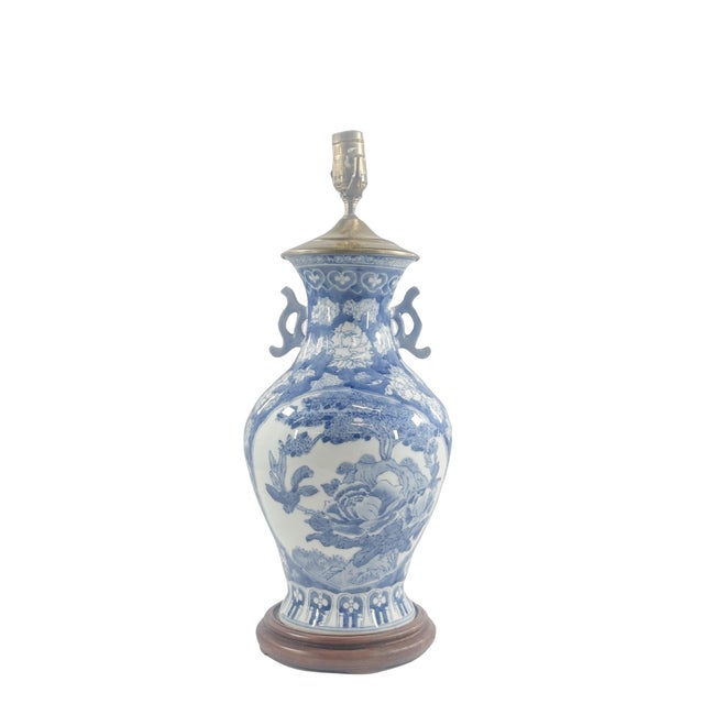 Asian Blue and White Floral Porcelain Ginger Jar Lamp For Sale - Image 3 of 3