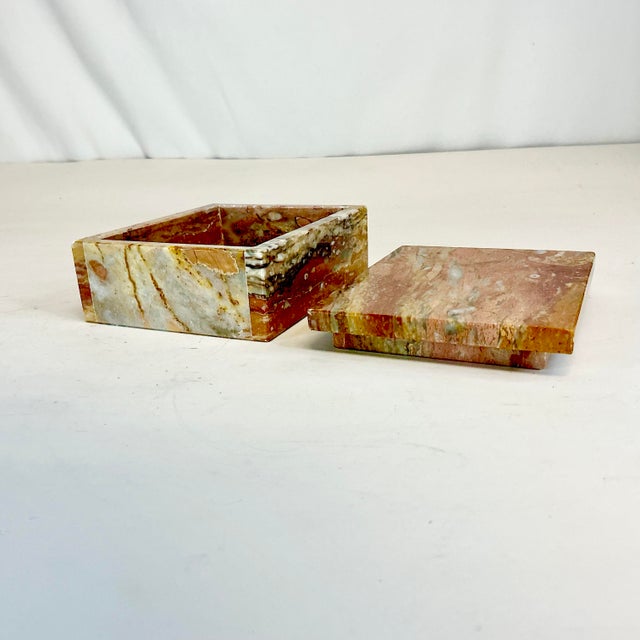 Persimmon Vintage Mediterranean Italian Hollywood Regency Marble Box, Lidded. For Sale - Image 8 of 11